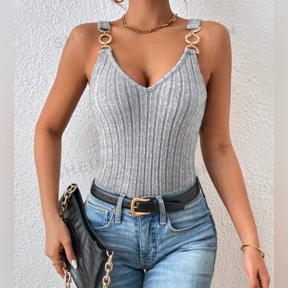 Grey Privé Gold O-ring Detail Ribbed Knit Tank Top Small - Picture 5 of 6